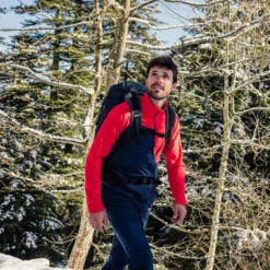 MILLET SENECA ZIP M SAPHIR/RED 23 -Winter Clothing Store 9 111115 seneca zip m saphir rouge miv9471 7487 04